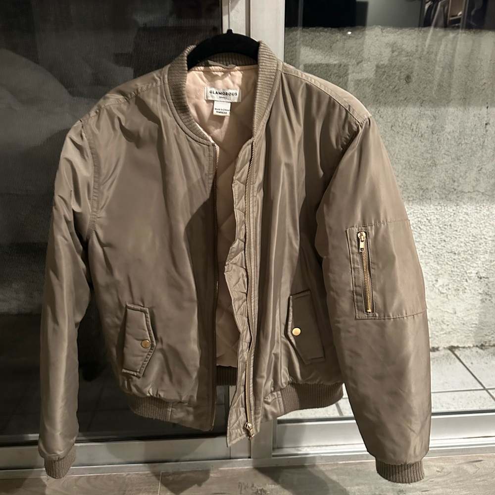Bomber jacket